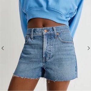 Madewell Perfect Jean Short Size 25